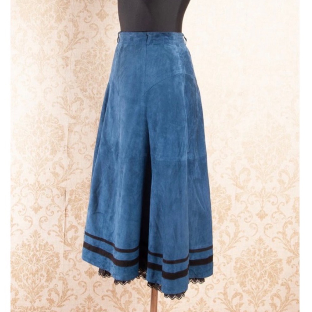 RARE Vintage German blue suede skirt, size XS (offers welcome)
